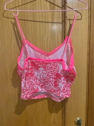 Top lencero rosa y blanco
