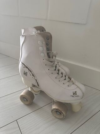 Patines de 4 ruedas blancos