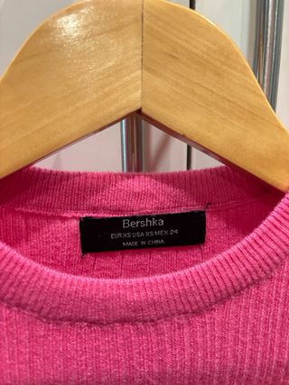 Jersey Bershka rosa talla XS