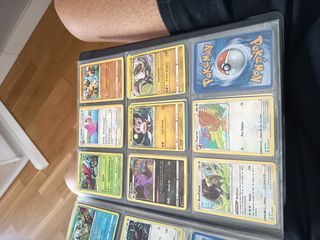 Álbum de cartas Pokémon