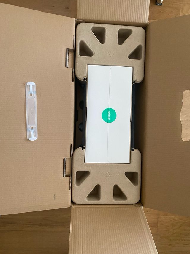 Cricut Maker 3 Nueva Precintada