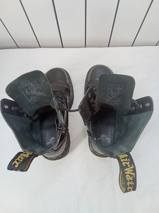 Botas Dr Martens Talla 37 Negras