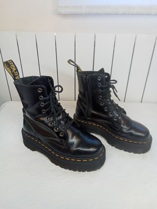 Botas Dr Martens Talla 37 Negras