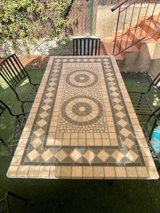 Mesa de jardín con 6 sillas