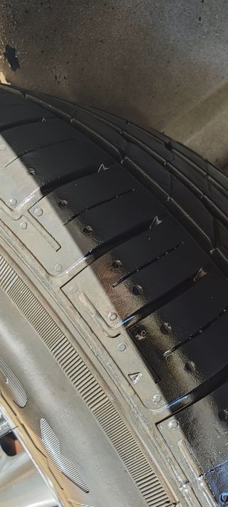  Neumáticos y Llantas 215/65 R16 voyager  
