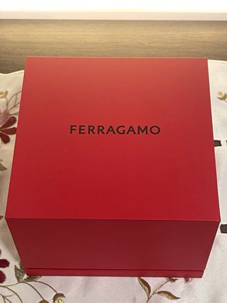 Reloj Ferragamo Suizo Oro y Plata