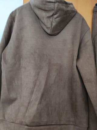 Tuta sportiva marrone