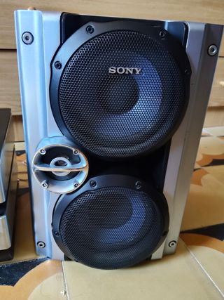 Dos altavoces Sony, regalo equipo de música Phili