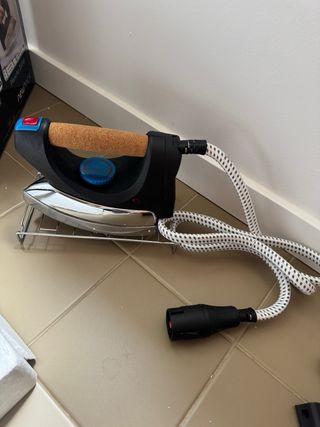 Limpiador a vapor con plancha