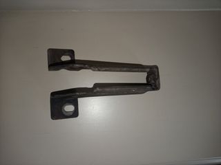 Soporte parachoques trasero Suzuki Samurai.