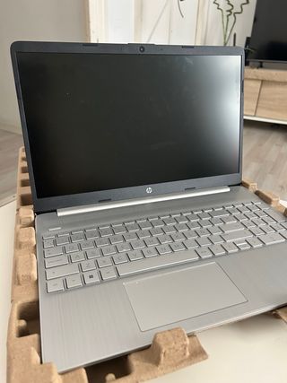 Ordenador Portátil HP 15s-eq2146ns 15.6 Full HD Pl