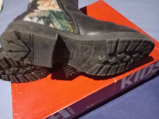 Botas niña XTI altas cremallera talla 33