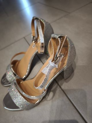 Sandali estivi glitter argento