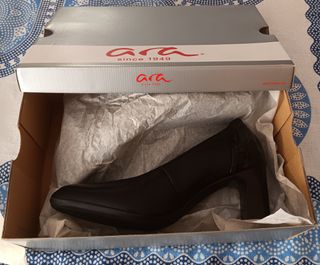 Zapatos de tacón Ara negros talla 38