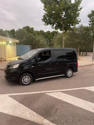 Nissan NV200 2012