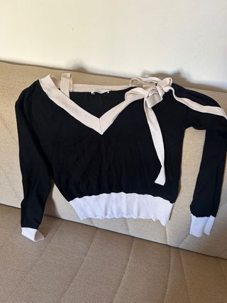 Maglia Motivi nera con fiocchi taglia M