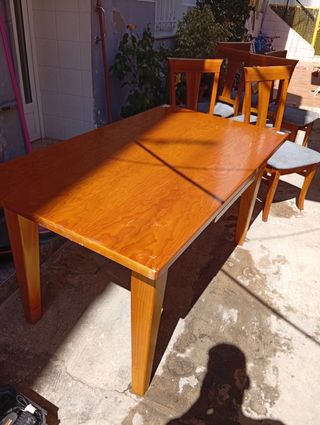 Comedor madera 100x100 con 6 sillas