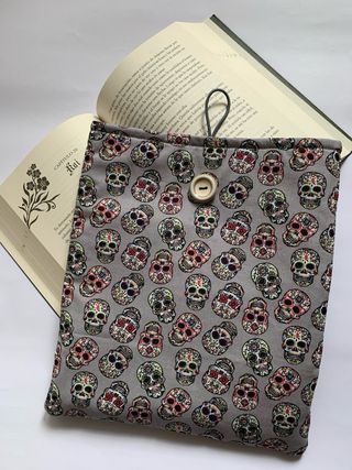 Funda para libro calaveras 