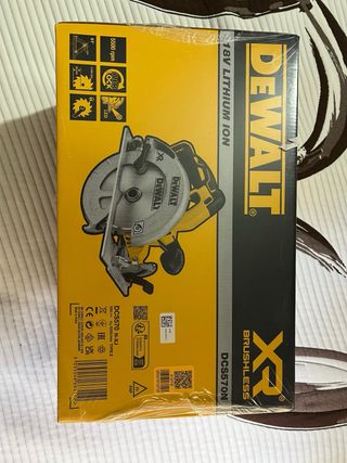 Sierra Circular Dewalt XR Brushless a Batería