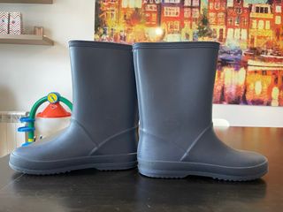 Botas de agua azul marino muy flexibles