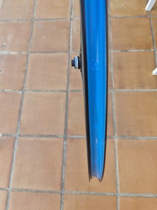 Rueda delantera bicicleta carretera o gravel NUEVA