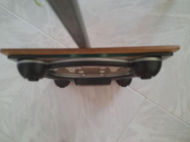 Bilancia pesapersone in legno