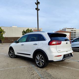 KIA Niro HEV  2017 Emotion 