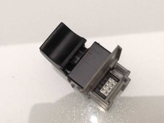 MANDO ELEVALUNAS DELANTERO DERECHO AUDI A6 BERLINA (4B2) 2.5