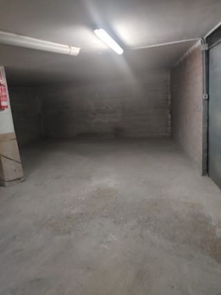 Plaza de garaje en venta, céntrica.