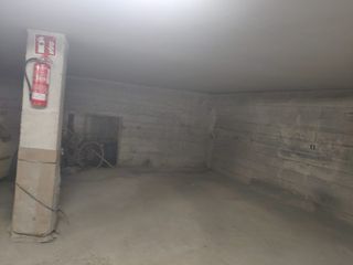 Plaza de garaje en venta, céntrica.