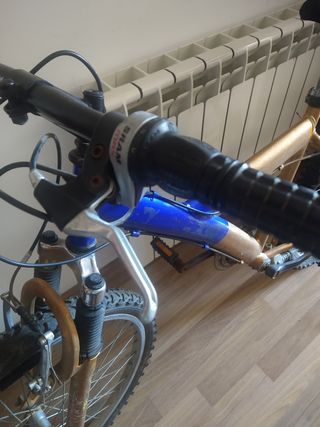 Bicicleta todo andar.