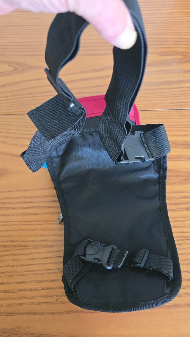 Riñonera Deportiva Negra y Rosa