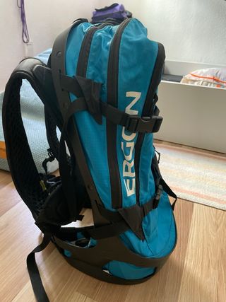 Mochila senderismo o montaña Ergonómica MUY LIGERA