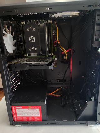 PC información en la descripción: