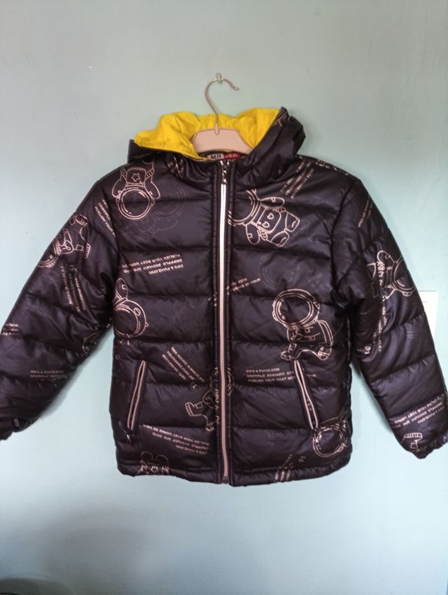 Chaqueta niño
 talla 10 134 cm