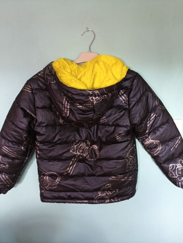 Chaqueta niño
 talla 10 134 cm