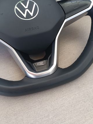 Volante R Line Volkswagen Achatado