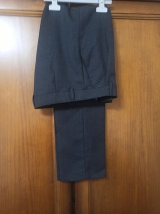 Pantalón uniforme escolar niño