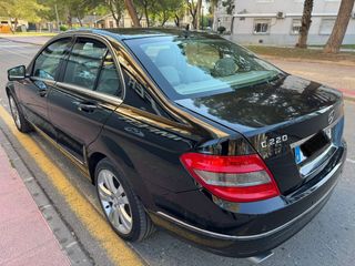 Mercedes-Benz Clase C 2011