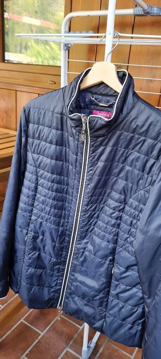 Giacca piumino leggero Dorabella blu