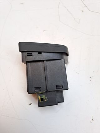 WARNING AUDI Q3 (8U)