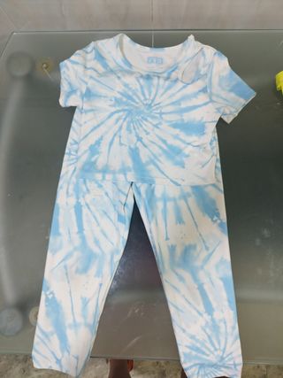 Conjunto deportivo Zara Tie-Dye Talla 9-10