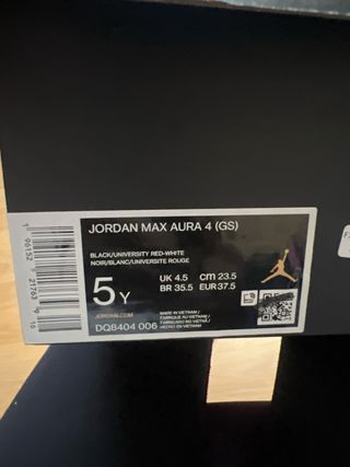Zapatillas de baloncesto Jordan Max Aura 4