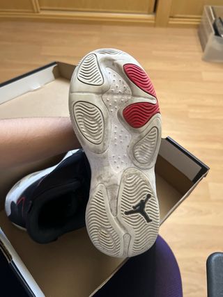 Zapatillas de baloncesto Jordan Max Aura 4