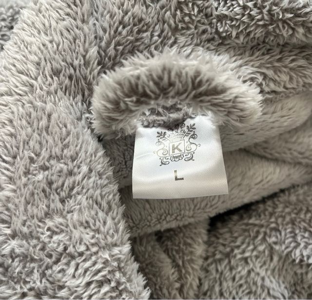 Camisola cinza suave T.L