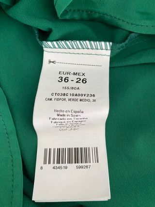 Blusa verde satinada Trucco · Talla 36 · Nueva