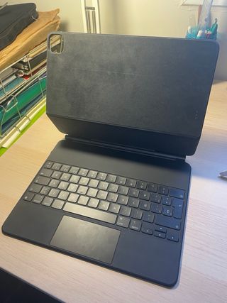 Apple Magic Keyboard iPad Pro 12.9 - Averiado