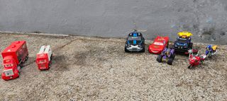 Camiones de juguete coches y motos lote