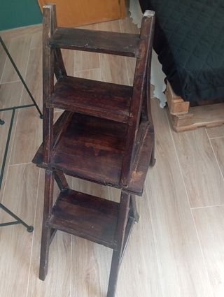 Silla Escalera Madera Oscura