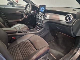 Mercedes-Benz GLA 200d 2018 AMG   